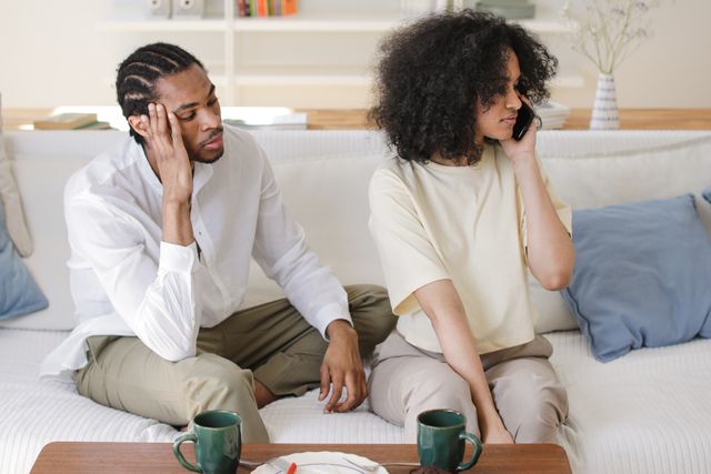 Staying Connected to an Emotionally Distant Partner Without Blaming